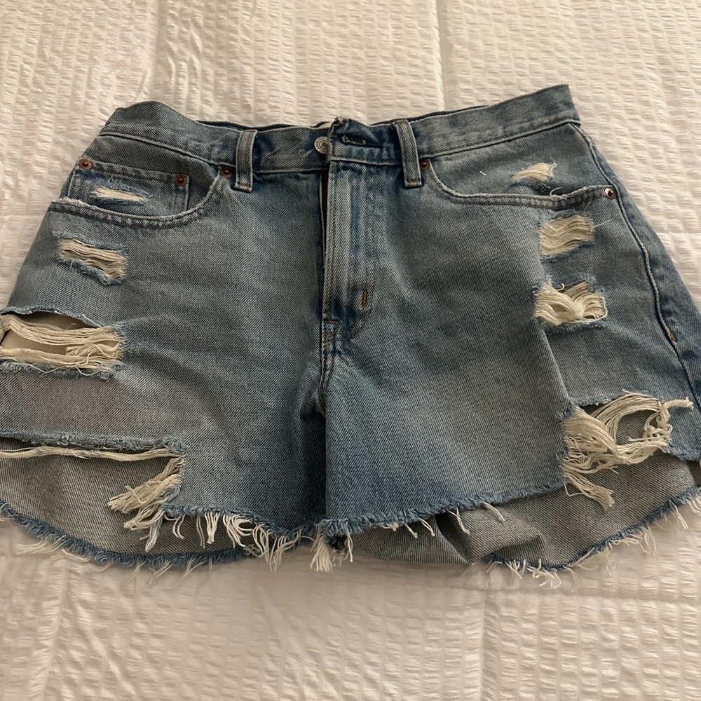 Abercrombie Boyfriend Short - Midrise